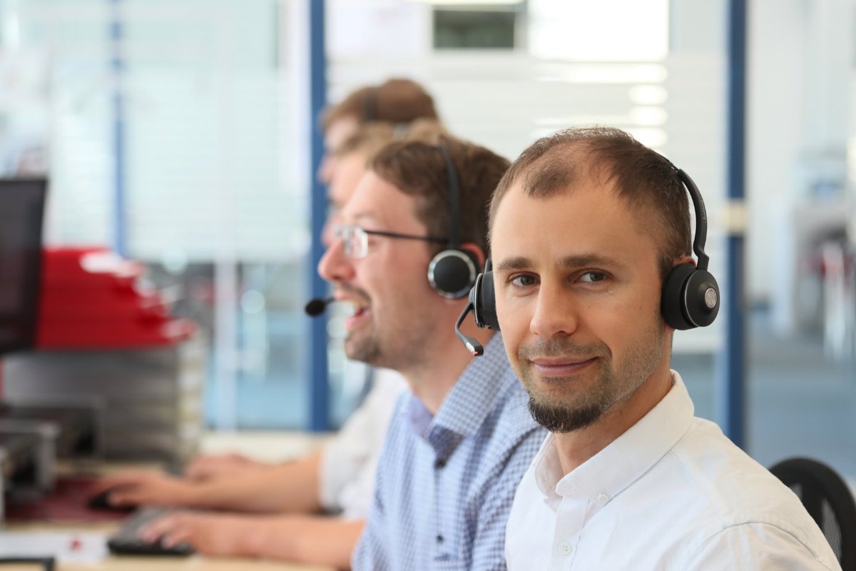 ElatecRFID's tweet image. ELATEC’s TRIPLE A: #Authentication. #Authorization. #Access.💡
Your #ELATEC advantage concerning #service is simple: 💁
🇦 🇦 🇦 We understand your needs and develop the right #solution for you! Have a closer look in to our service offer: bit.ly/2GRR7oj

#tripleA #AAA