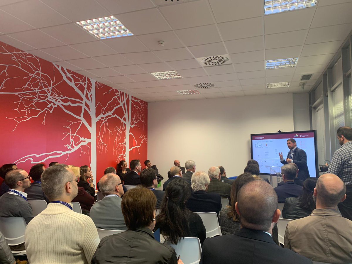 #genomica: Sinergia è la parola chiave.
"Abbiamo bisogno di una 'banda larga' che connetta  #ricercatori e istituzioni, dice <a href="/quetantro/">Alessandro Quattrone</a> di <a href="/CIBIO_UniTrento/">CIBIO - UniTrento</a>

<a href="/Ambrosetti_/">The European House - Ambrosetti</a>