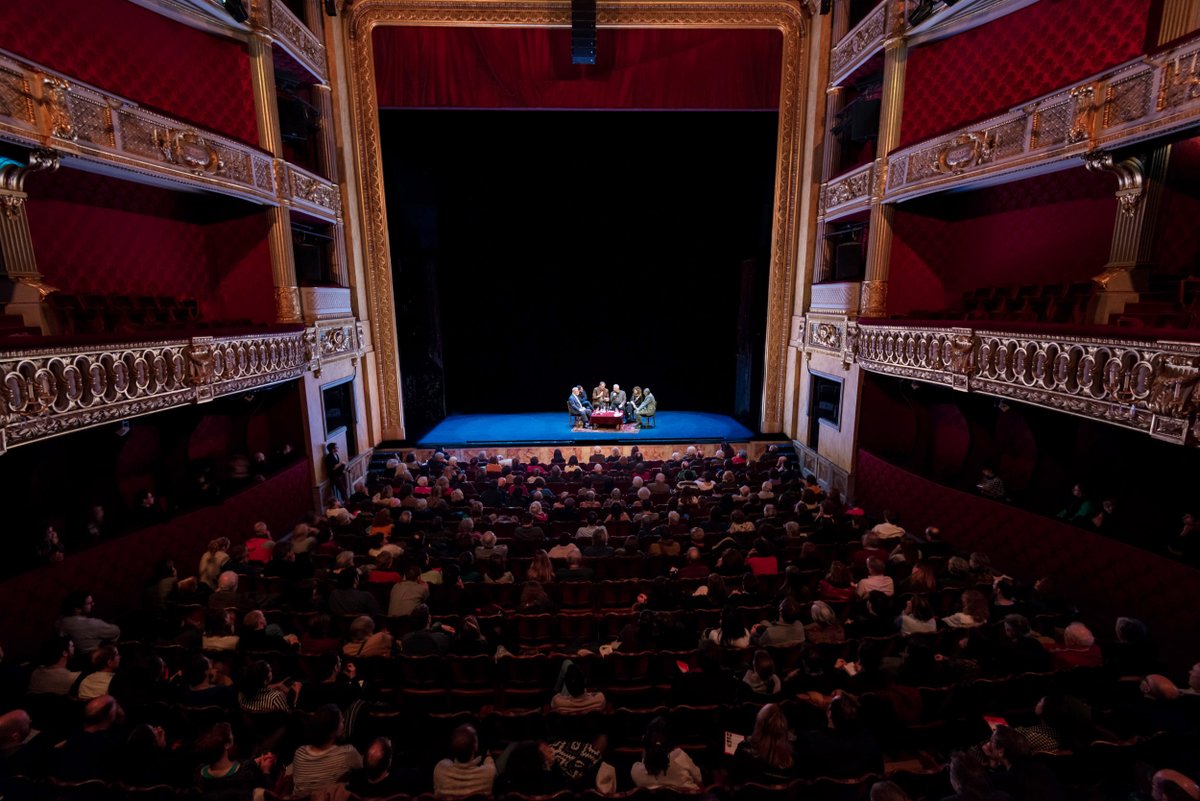 SOIRÉE DE CLÔTURE 

Belgrade, l'effervescence culturelle comme refuge au <a href="/TheatreOdeon/">Odéon-Théâtre de l'Europe</a> 

Avec la réalisatrice Mila Turajlić, le dessinateur Enki Bilal, les écrivains Alberto Manguel et Goran Petrović

#Unweekendalest2019  Photos : ©N.Krtolica