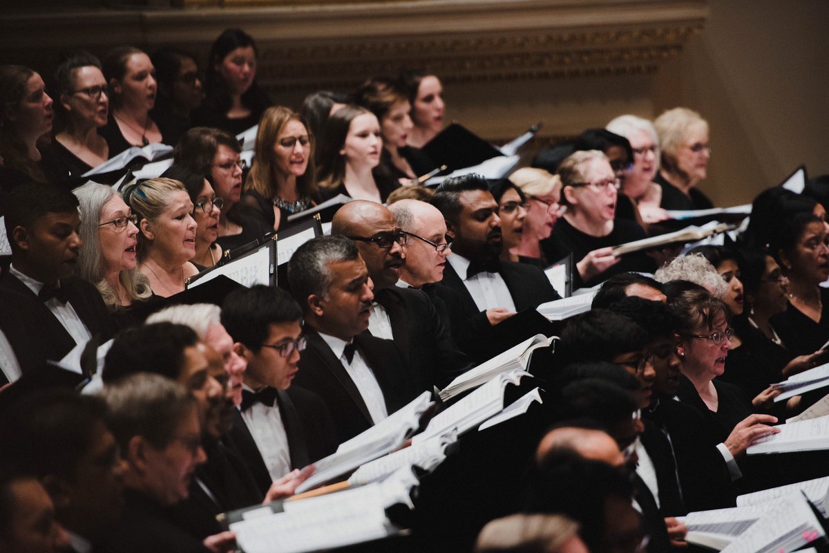 DCINY's tweet photo. The Ninth Annual #MessiahRefreshed was a brilliant night of musical success!🙏🏼🌟What an incredible joy to have “The Great Christmas Ring” set the mood with their magical entrance music. 🔔Congratulations to #JonathanGriffith and all of the participating groups on a great concert https://t.co/1R88ZjQ20k