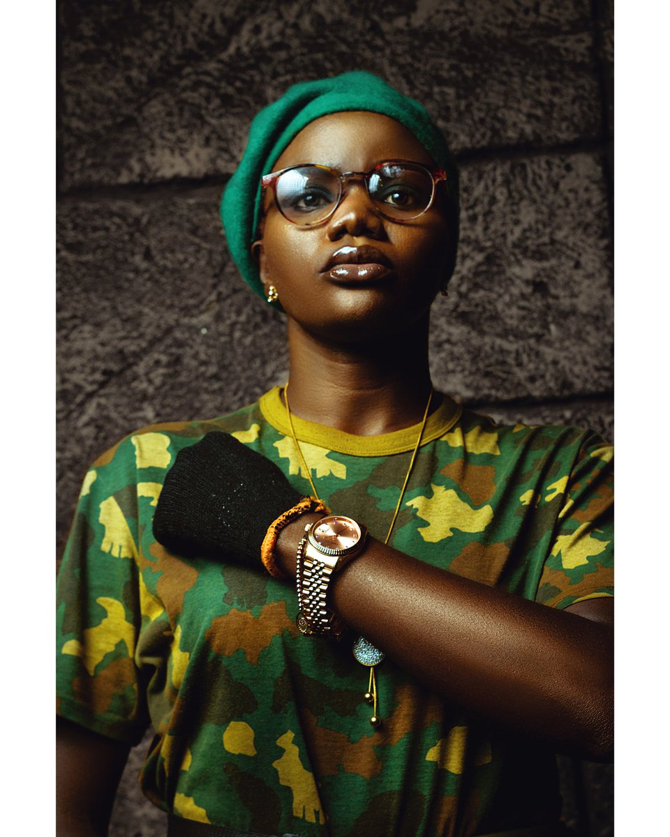 TheIfenla's tweet photo. Hello Twitter world!

My name is Ifenla Oligbinde. I'm a Model, Mega Drama Queen and ready to work with Photographers, Brand Consultants &amp; MUAs for face, commercial and brand modeling.

My DM is open. Let's shoot for 2020 https://t.co/CMBsVlCol8