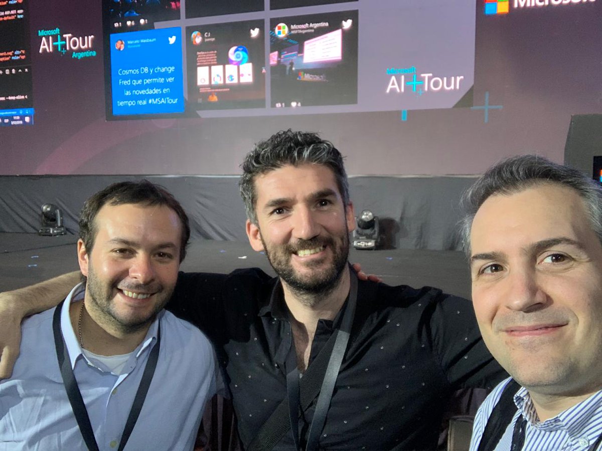 lucashfernandez's tweet image. El equipo de Data @sqlargentina en el #MSAITour
@javier_vill @gbissio @Mariano_Kovo @precisionit_AR
Buenos Aires #SQLServer2019