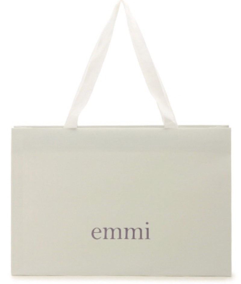 コスメ 福袋 情報 On Twitter Emmiの福袋 4日12時 ファッション