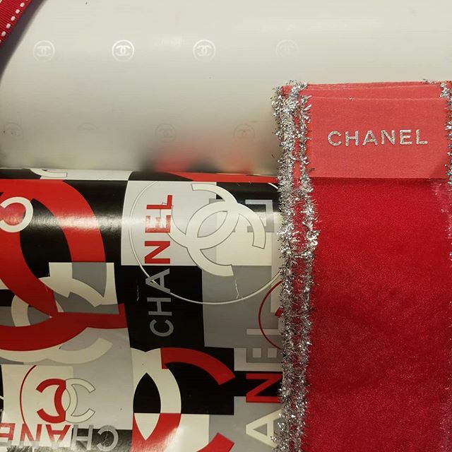 Wrap your gifts in style with some of our Chanel wrapping paper or Oscar de la Renta ribbon! ift.tt/2rcdXlZ