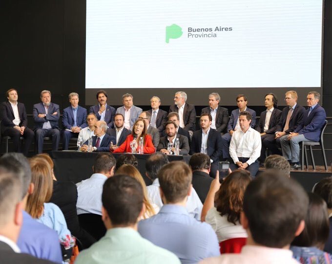 Junto a los ministros de <a href="/BAProvincia/">Gobierno PBA</a> acompañamos a <a href="/mariuvidal/">María Eugenia Vidal</a> para mostrar todo lo que hicimos juntos en estos 4 años y cómo dejamos la Provincia. #VidalRindeCuentas