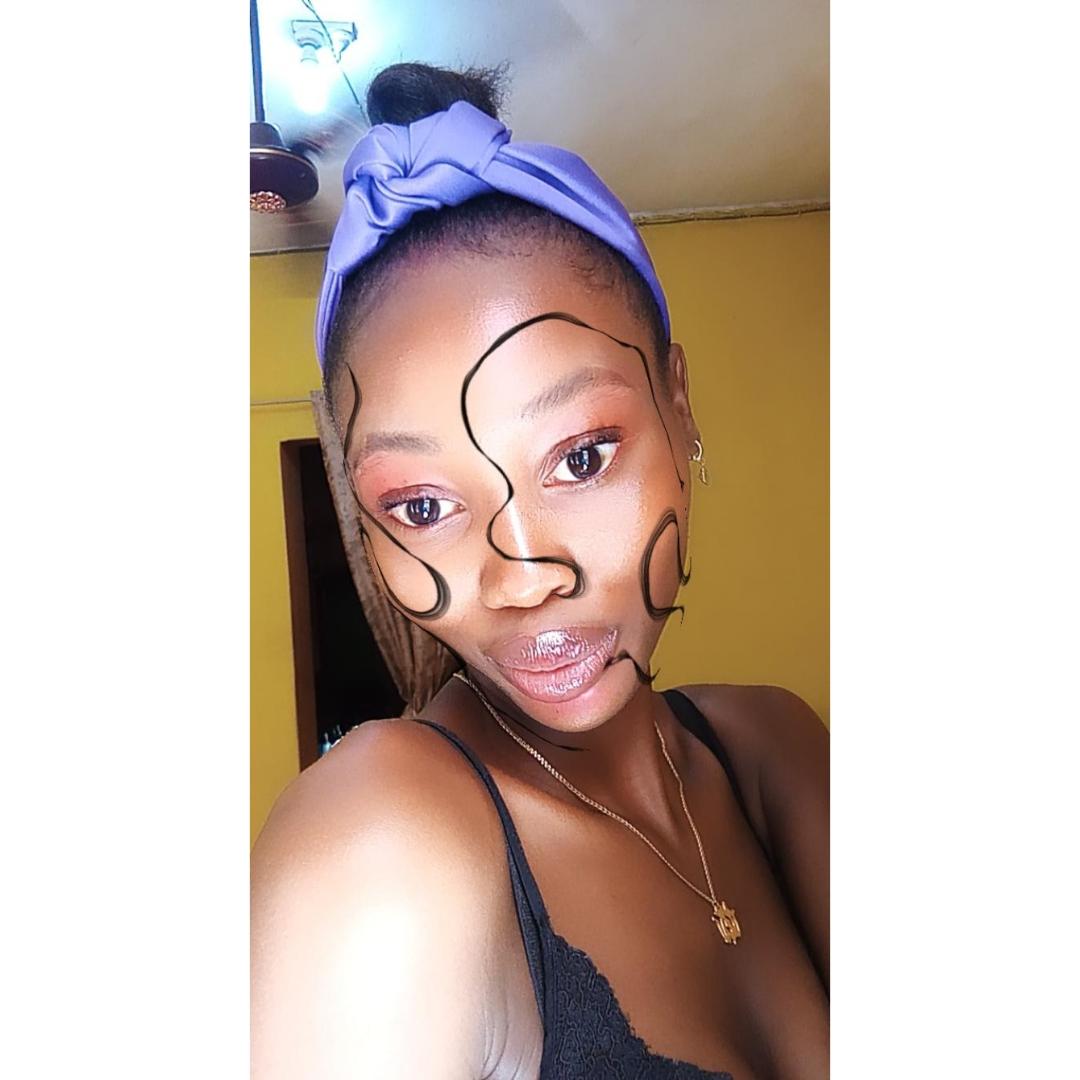Chukulee_'s tweet photo. You too can be a premium baby girl with this beautiful silk headband from #sleepininstyle.
Find us on Instagram and buy from our range of sleep/beauty produce.
Sleep mask 3000
Hair bonnet 2000
Hair scrunchies 1500
Silk pillowcase 4000
Headband 1500
Silk robes 5000 > https://t.co/NG7b8AW5nr
