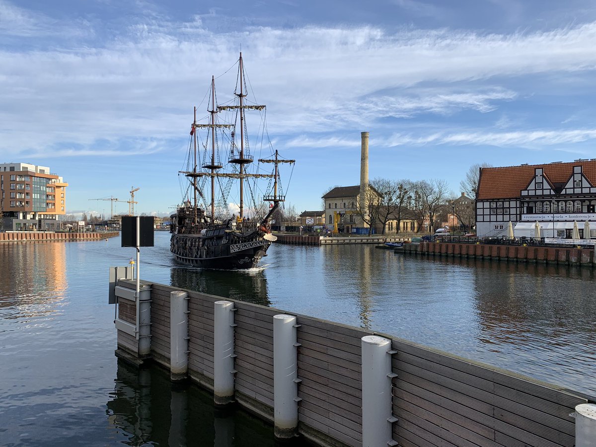 Cliftonville Christmas tweet media