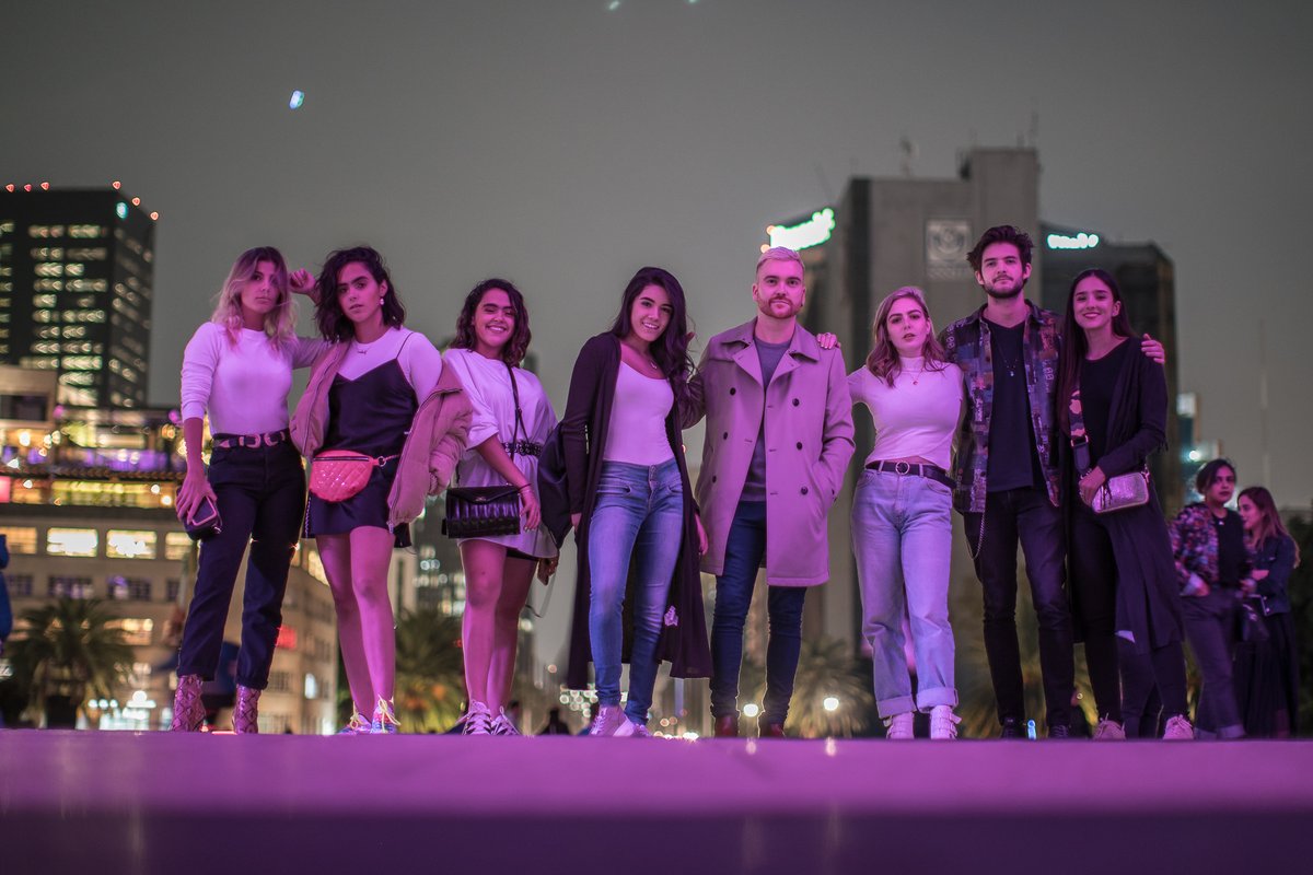 Te presentamos el día lleno de glamour, moda y un increíble concierto de Bastille fue que vivió nuestro squad; donde risas, selfies y los modelos de Steve Madden que más te gustan estuvieron presentes en esta asombrosa historia. 

#SMSUPERSTAR #SteveMaddenMX