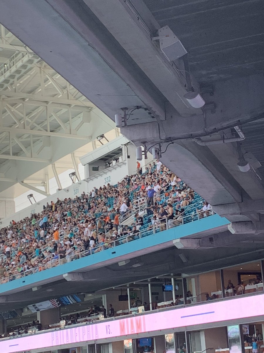 apexrfc's tweet image. APEX visited Hard Rock Stadium in Miami over the weekend and found it can certainly benefit from what Apex does best. We also got to see an improbable Dolphins victory over the Eagles. #das @verizon @ATT #stadium #concertvenues #cellularrecption