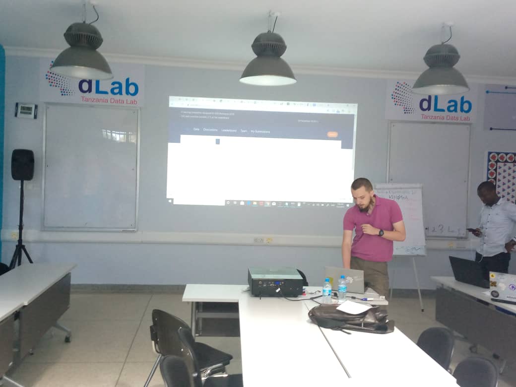 ZindiAfrica's tweet image. Some images from a very successful Dar Machine Learning Hackathon 2019, which took place today in Dar es Salaam, Tanzania. 😀
A big thank to one of our ambassadors, Davis David, as well as @dLab Tanzania and @DataTamasha 

#ZindiHack #DataTamasha2019 AIHackDar2019