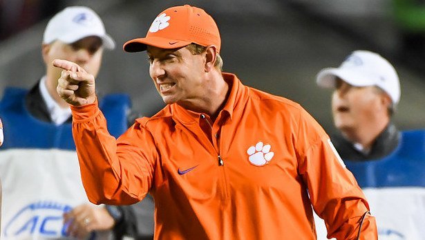 ClemsonTigerNet's tweet photo. Dabo on Finebaum: “Don’t worry about criticism from people that you wouldn’t seek advice from”: https://t.co/hQt67VKFaT https://t.co/rMhVRWpQPr