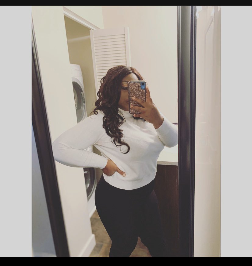 Mona_Monet_Mula's tweet photo. The Whole Package. ✨🤍🖤🔥🥰
.
.
#explore #explorepage #fashion #fashion2019 #fallfashion #melaninpoppin #instabeauty #falloutfits #cincinnati #blackwomen #mondaymood #melaninmagic #followme #likeforlikes https://t.co/0xCLgBceTU