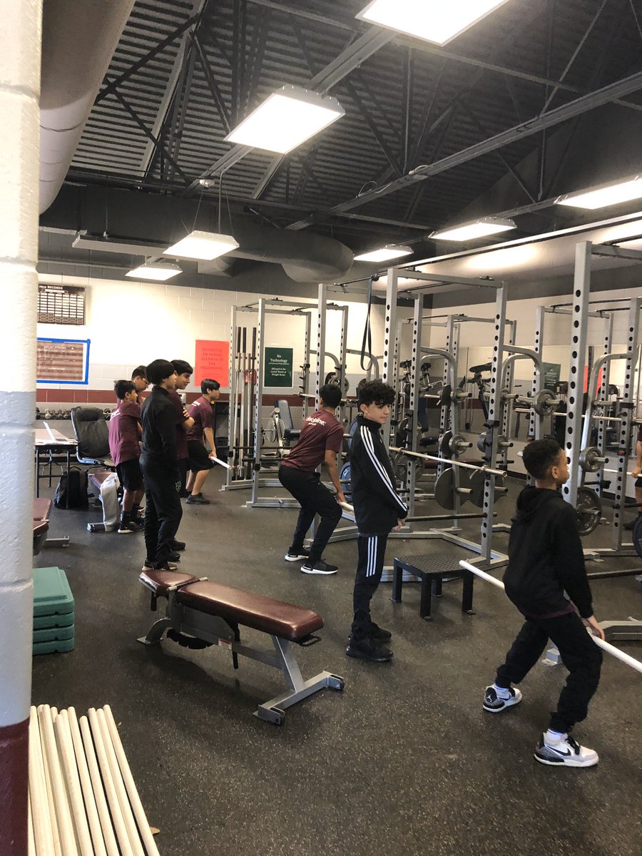LandscapeDude52's tweet photo. DeLay Nation at it again! Future Fighting Farmers, Power Clean progression using PVC.  Be DeLay lead the way!!@modle1112 @LHSFball @bakerjf_nytx @DeLayStrong #futureFighting Farmers https://t.co/xnnq3UWrSI