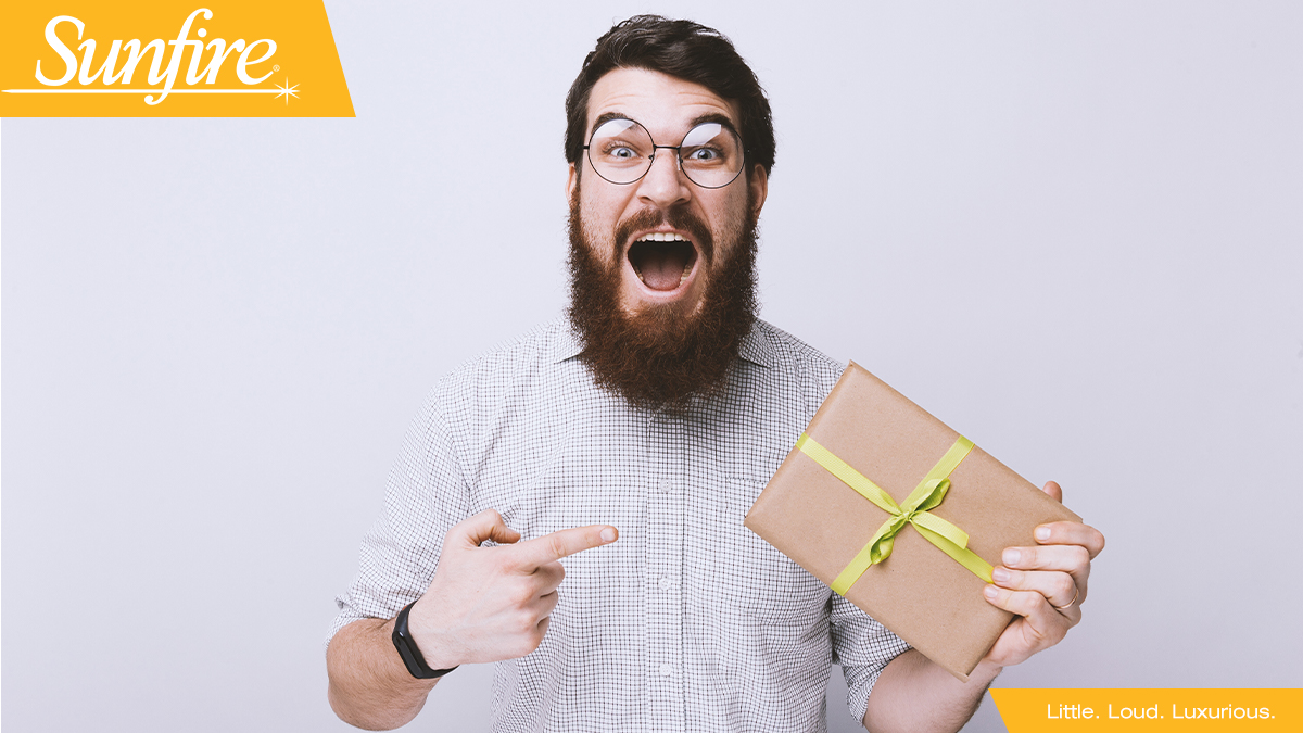 Big bass comes in small packages. Ok… maybe not that small.

bit.ly/2JE4biE

#gift #gifts #audio #stereo #subwoofers #SunfireSubs #littleloud