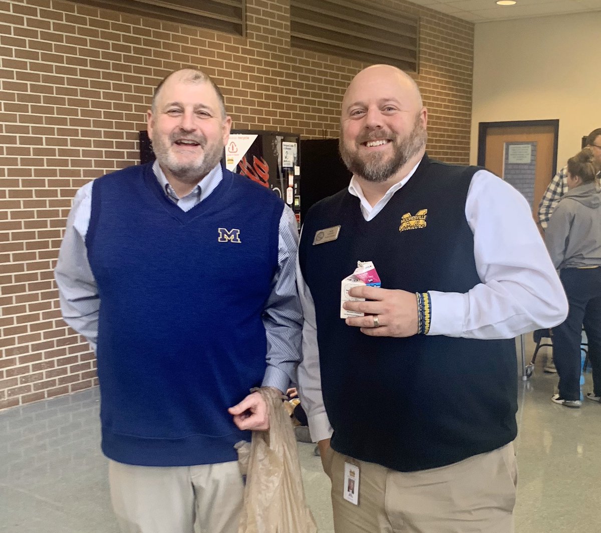 Twinning is winning and <a href="/WesUpton/">Mr.Upton</a> and <a href="/coachdano17/">Dan Mikesell</a> are big winners today! 💛💙💛💙 looking sharp, guys!