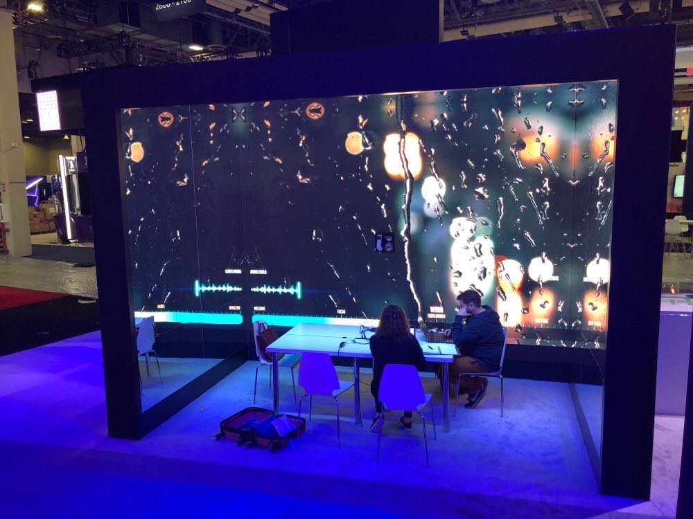 MacyKuang's tweet image. Come and checkout the #MachineLearning #interactive   intel booth I worked on at the AWS #reinvent19 Features #DeepLens and #RealSense