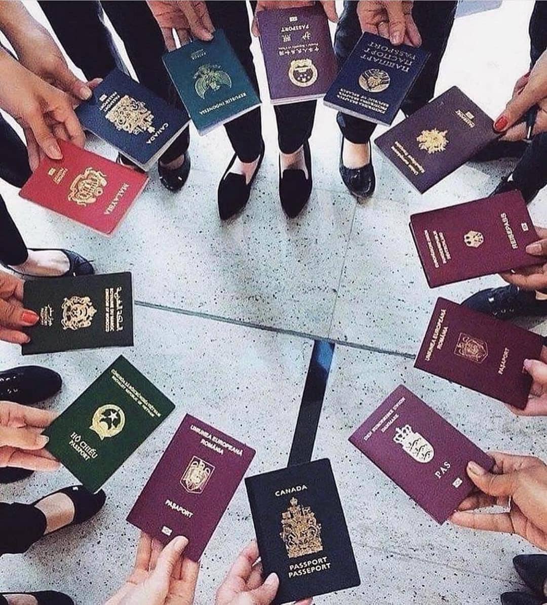 BestUniversitiz's tweet photo. 1 @ieuniversity, 130 nationalities 🌏

#ieuniversity #students #government #studentgovernment #studentlife #studentsdome #international #internationalstudents #worldwide #starthere #uniinternational #academia #spain #madrid https://t.co/GMcZmJ7qVs
