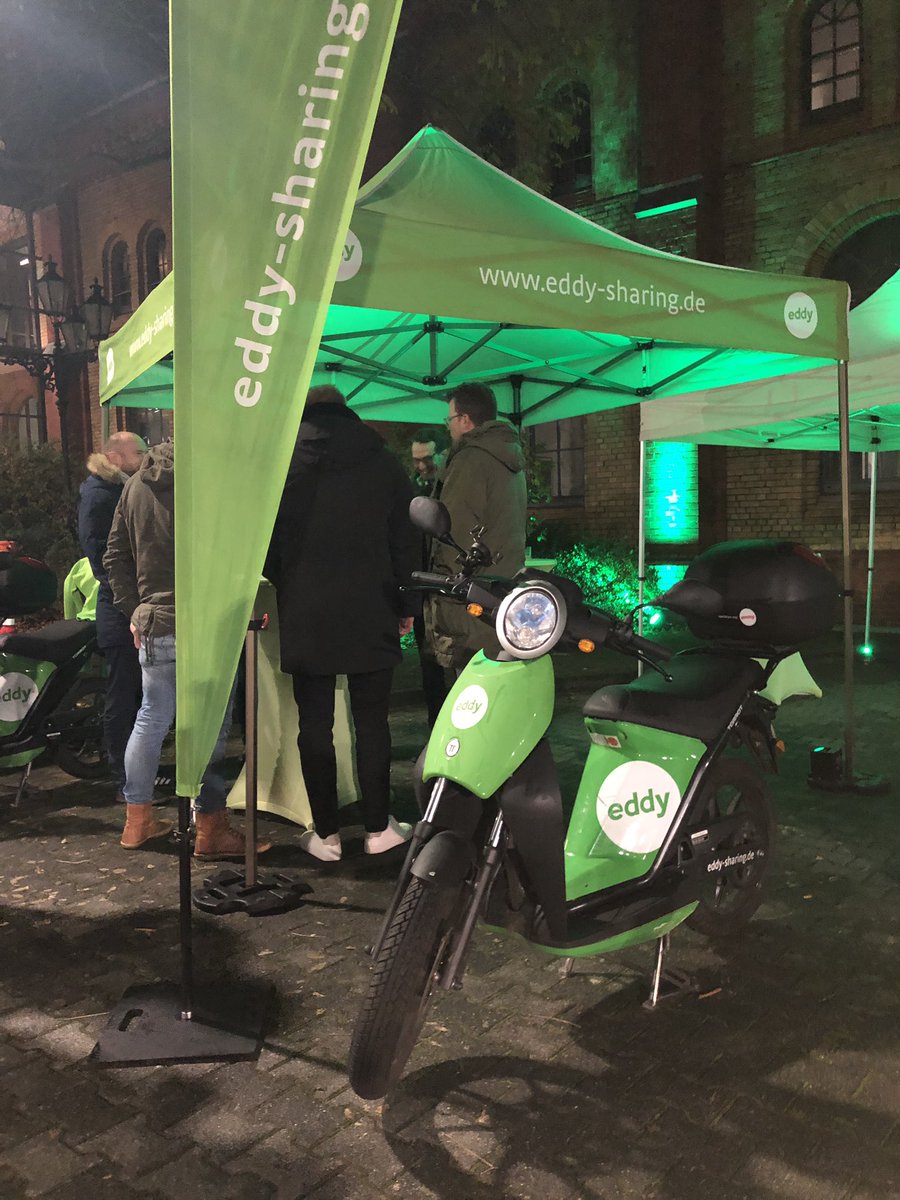 Dennis Heusser (@dennisheusser) on Twitter photo Auf der Kaffeefahrt in Sachen „Neue Mobilität“ unterwegs in #Düsseldorf mit Stationen und Vorträgen von <a href="/limebike/">Lime</a> #VRR <a href="/Uber_Ger/">Uber | Uber Eats Germany</a> @BlaBlaBus_FR #Picnic <a href="/CleverShuttle/">CleverShuttle</a> <a href="/emmy_sharing/">emmy sharing 🤜🏼🤛🏼 GoTo</a> Auf der Kaffeefahrt in Sachen „Neue Mobilität“ unterwegs in #Düsseldorf mit Stationen und Vorträgen von <a href="/limebike/">Lime</a> #VRR <a href="/Uber_Ger/">Uber | Uber Eats Germany</a> @BlaBlaBus_FR #Picnic <a href="/CleverShuttle/">CleverShuttle</a> <a href="/emmy_sharing/">emmy sharing 🤜🏼🤛🏼 GoTo</a>