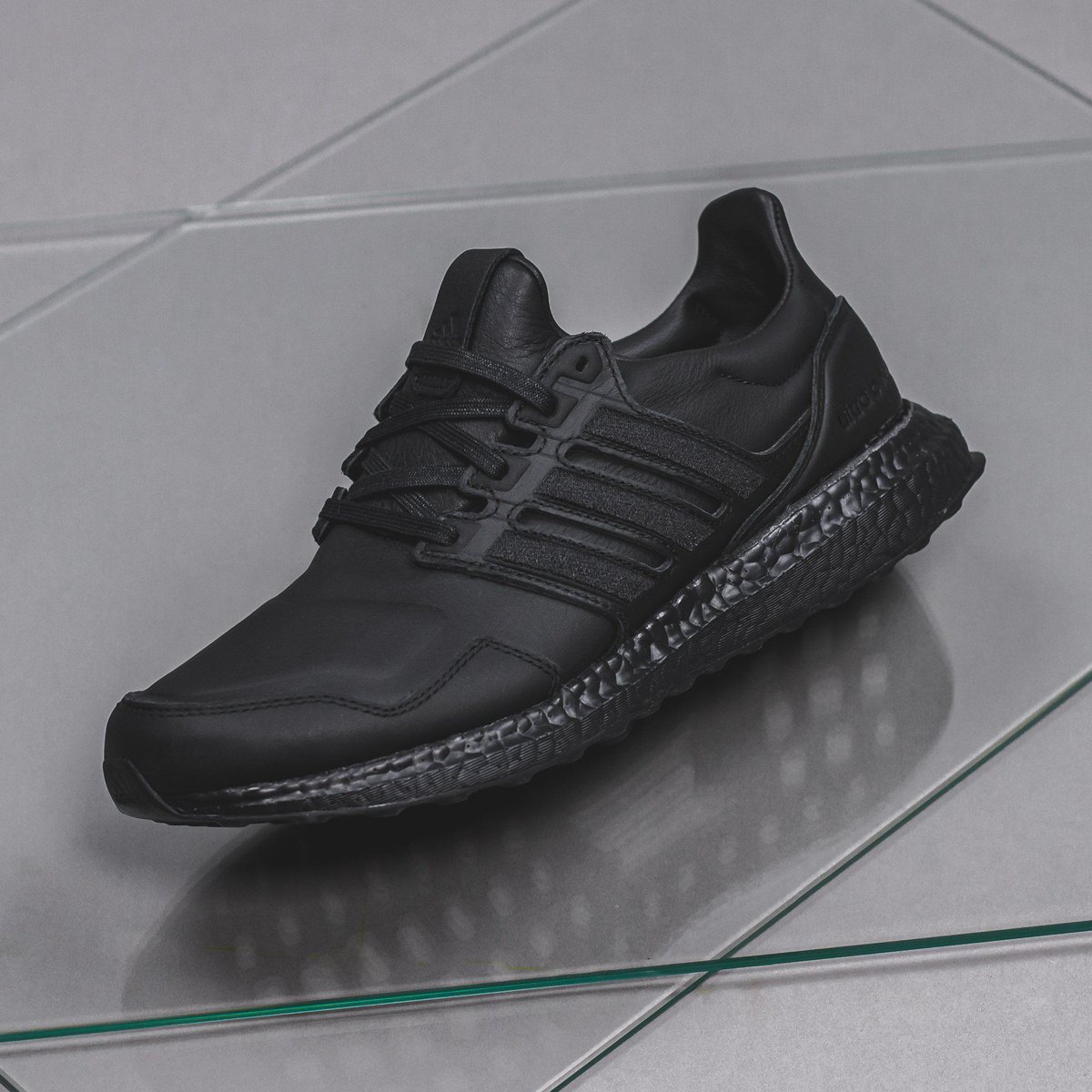 adidas ultra boost leather black
