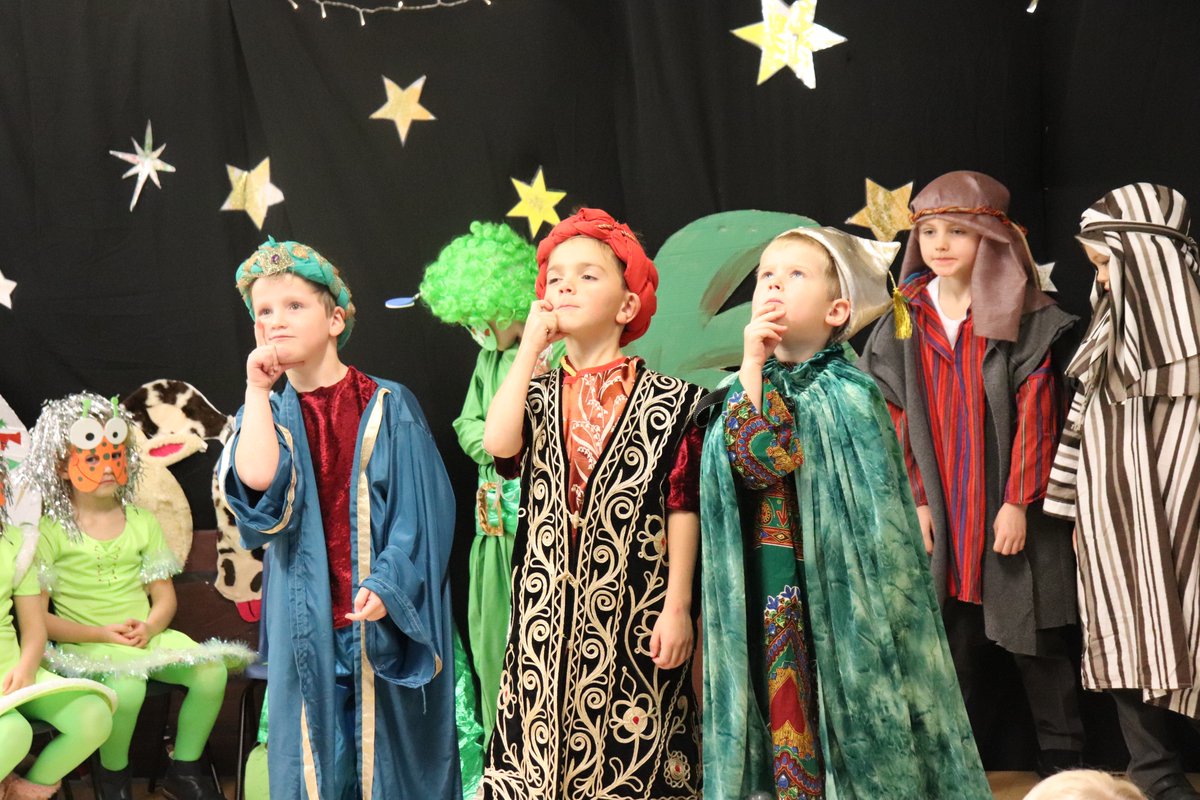 GriffinHouseSch's tweet photo. Some images from the other wonderful nativity that took place today. Pre School and Form II presented 'Christmas with the Aliens'. #GHSEarlyYears #GHSFormII #ChristmasCountdown https://t.co/LfYwCsdedh