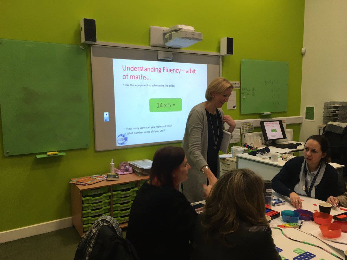 easterntsst's tweet photo. Very enjoyable and informative session tonight by Jen Tupper on Fluency at @SirIsaac6thForm. Does the order in which we multiply numbers matter? https://t.co/mCP7fFww3v