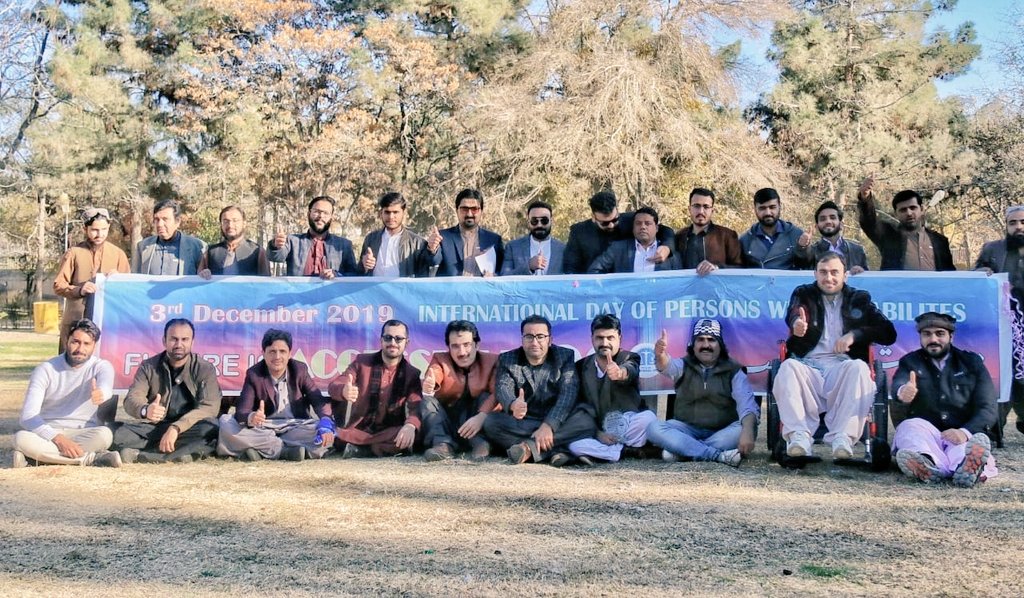 Team #QuettaOnline organizers after successful event #IDPWD2019

#معاشرہ_وہ_جو_سب_کا