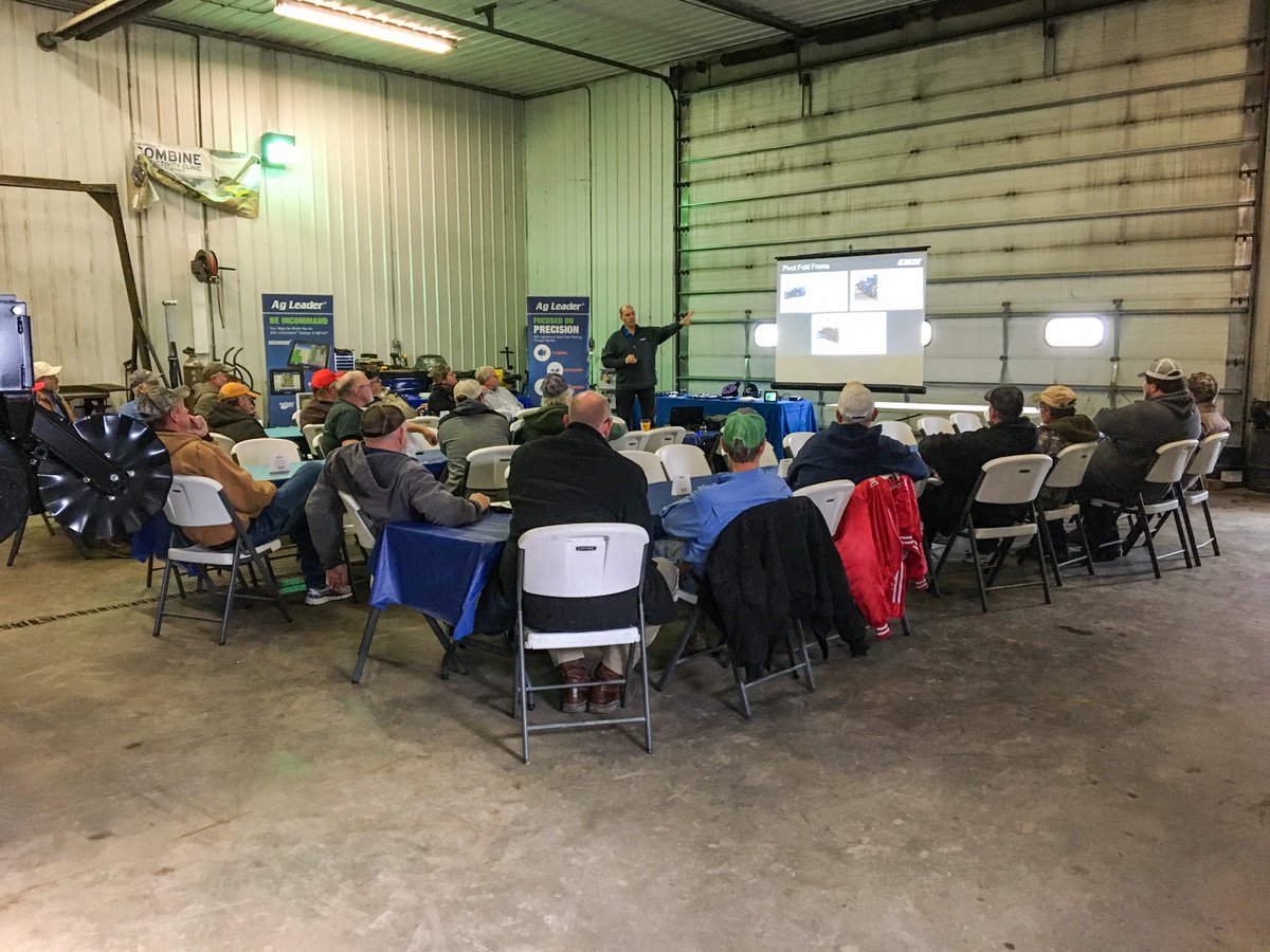 QuincyTractor's tweet photo. Our planter clinic is well underway. @Kinze just got done presenting and @AgLeaderTech is up now... and we can't forget about the homemade pulled-pork dinner waiting for our customers!
.
#PlanterClinic #Kinze #plantingprep https://t.co/6dPu9EQZ9A