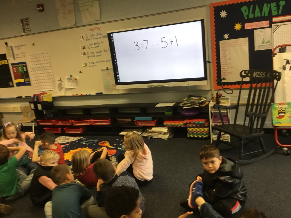 MissA_OES's tweet photo. Using our strategy of solve and write to think through some problems! https://t.co/iRAcEbpfU3