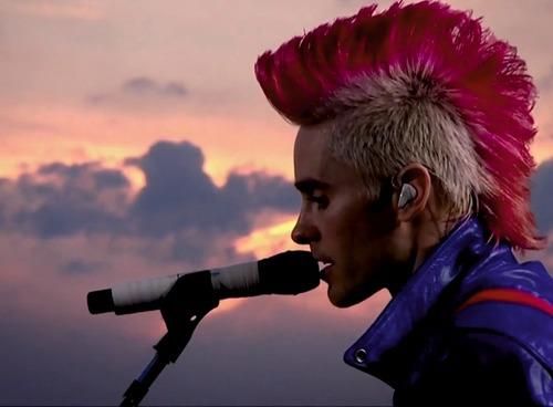 SimoneBylle's tweet photo. @JaredLeto @30SECONDSTOMARS I'll celebrate with you, the whole month and far beyond. 🤩🤗 Thx for this powerful album. 😘 #ThisIsWar is a masterpiece. 🙏 And I love the pomegranate #MARSHAWK . 💖
#itsnotpinkitspomegranate 😉
😘❤️ xoxo https://t.co/75WhNOU6ms