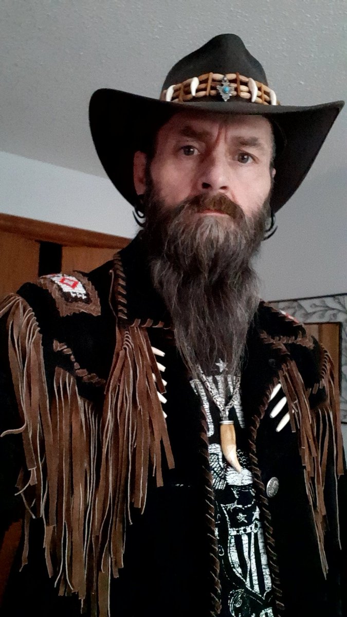 DucktheRoofer's tweet photo. Even though I'm not feeling the greatest nothing says I can't look good while heading out to the Dr's
#DuckTales #ADayintheLifeofDuck #NeverQuit #StayTrue #StonerFam #migrationofDuck https://t.co/aiXl7gJ4M8
