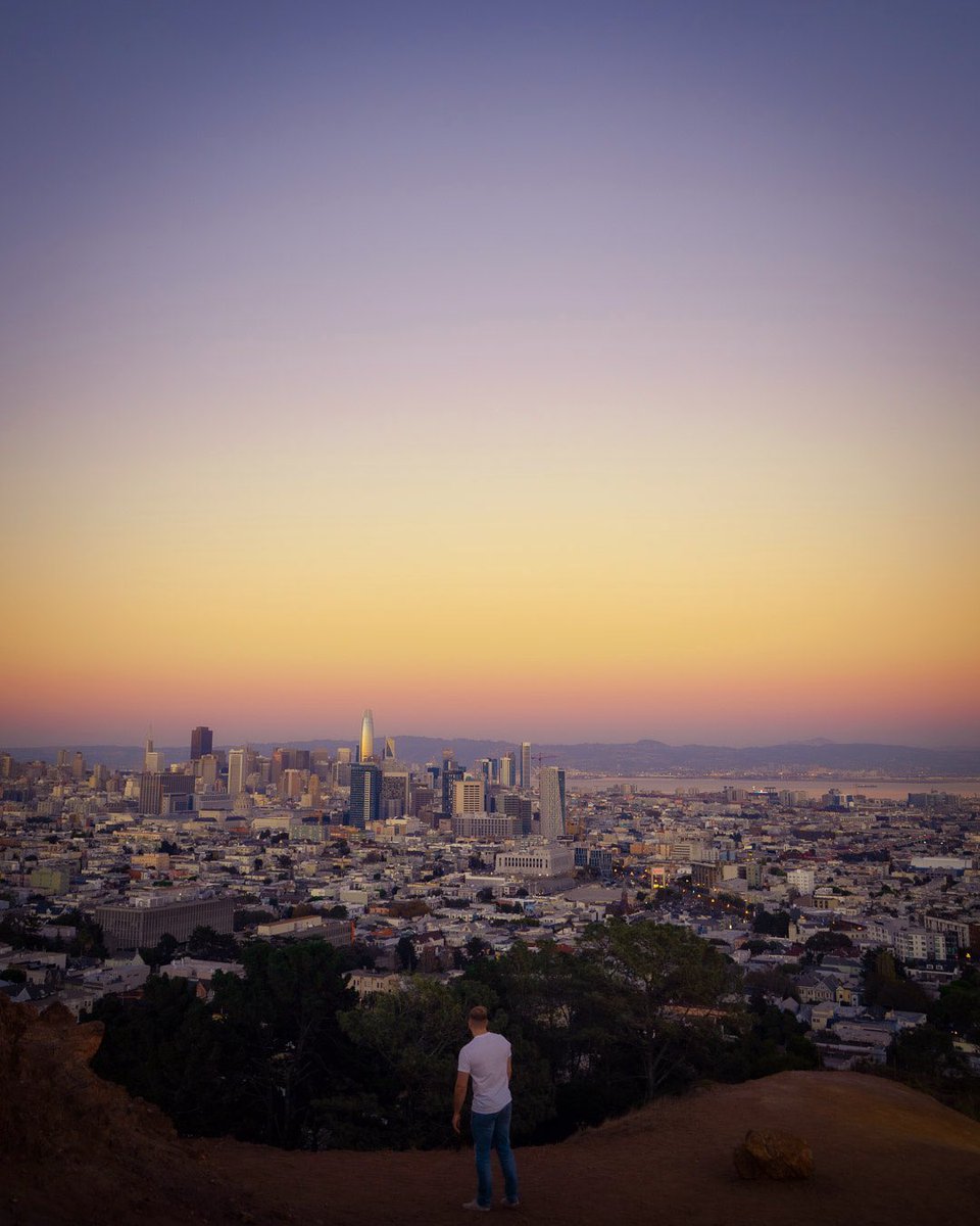 visual_supply's tweet image. Days in SF 🌇🌁