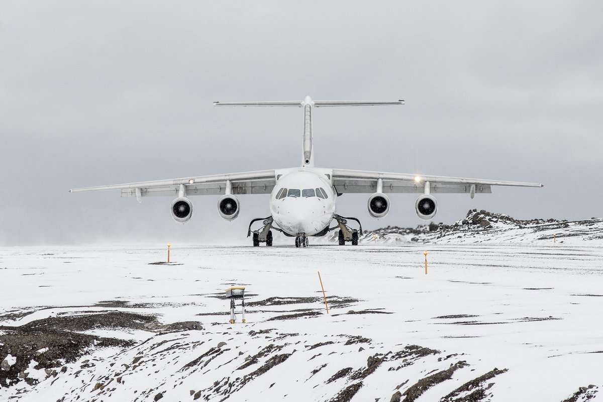 RevealedTravel's tweet photo. The new expedition ship Magellan Explorer has set sail for Antarctica. The Magellan Explorer offers air-cruises starting at just £4,834 pp for 6 days/5 nights.  These itineraries fly across Drake Passage from Punta Arenas to King George Island. https://t.co/9OHN0207PQ https://t.co/QBBC43vzB3