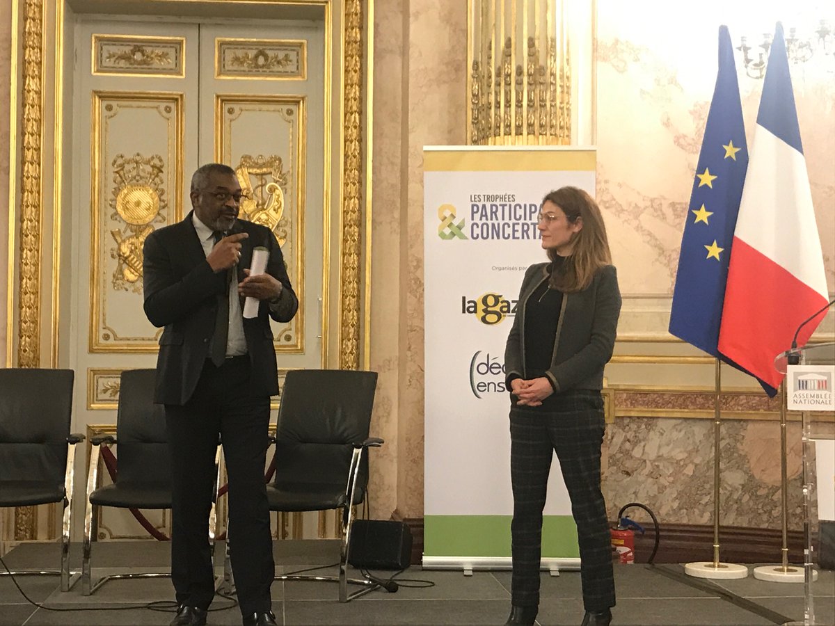 deciderensemble's tweet photo. Remise des #TCP19 ayant reçu 3⭐️ par @Chantal_Jouanno et @cavagneb, co-présidents du Jury pour clôturer cette cérémonie avec @HauteGaronne @LimeilBrevannes @ville_macouria @Region_Reunion & Saint-Jean de Braye https://t.co/ybfaLd4bc0