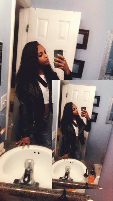 Watch BAE.'s leaked NSFW photo on TwXstars