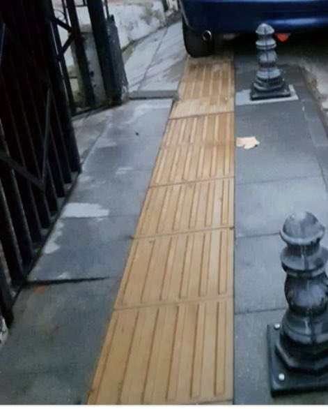 Lütfen bu alanlara araçlarınızı park etmeyin❗️
Lütfen❗️
#3AralıkDünyaEngellilerGünü
<a href="/Ayhanisik37/">Ayhan IŞIK</a>