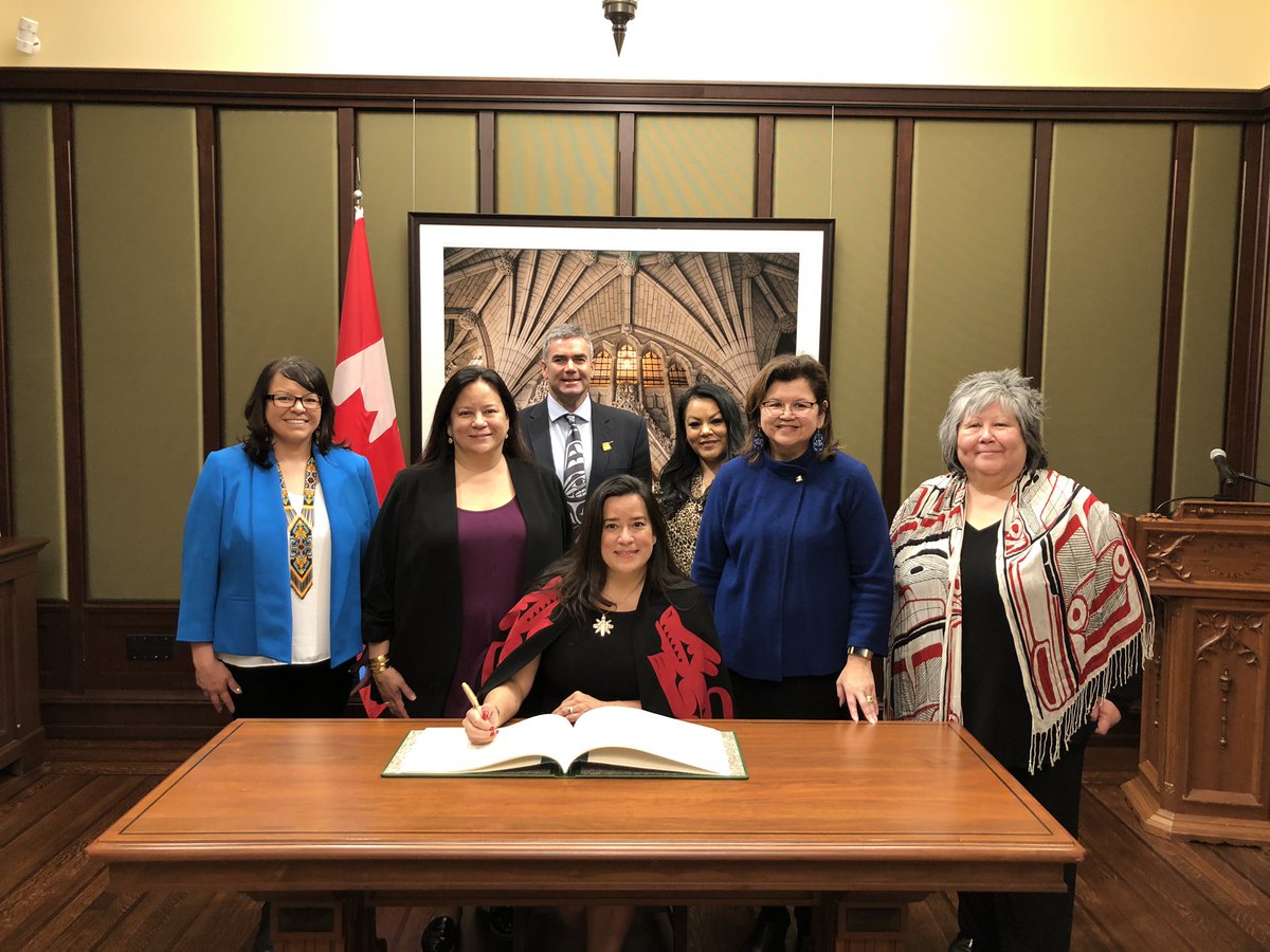 LowaBeebe's tweet photo. Minutes ago at Parliament Hill the inauguration of MP Jody Wilson-Raybould - Vancouver/Granville #Indigenous #Minister #inaugeration #YOW #Ottawa #Parliment https://t.co/AYD53VR90R