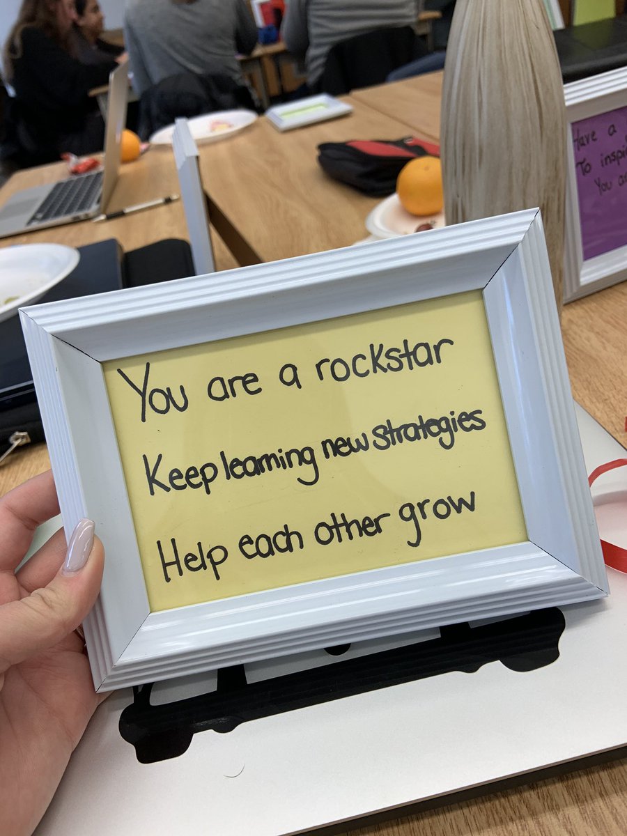 MsM_Manning's tweet image. A Haiku Poem to consolidate how I feel about 8P24 #LanguageandLiteracy !! Best class by far, thank you @KeriEwart 🤗🤓📚📝