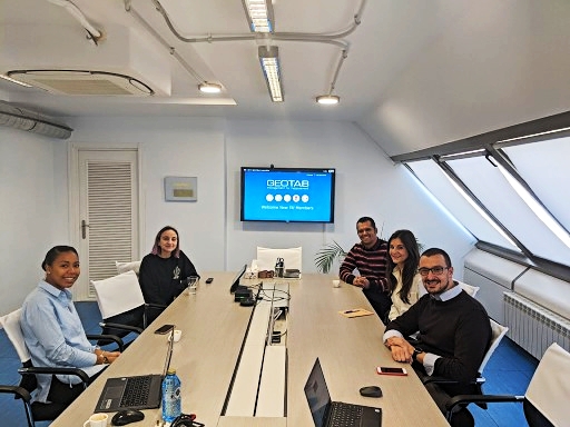 InsideGeotab's tweet photo. Our @GEOTAB family is growing! This year we welcomed 563 new #Geotabbers, putting us at a total of 1,131 employees. Check out our current job opportunities at https://t.co/CtLbM8tmZA - you might just be our next #Geotabber ! #365DaysofGeotab https://t.co/VLLFvxkciZ