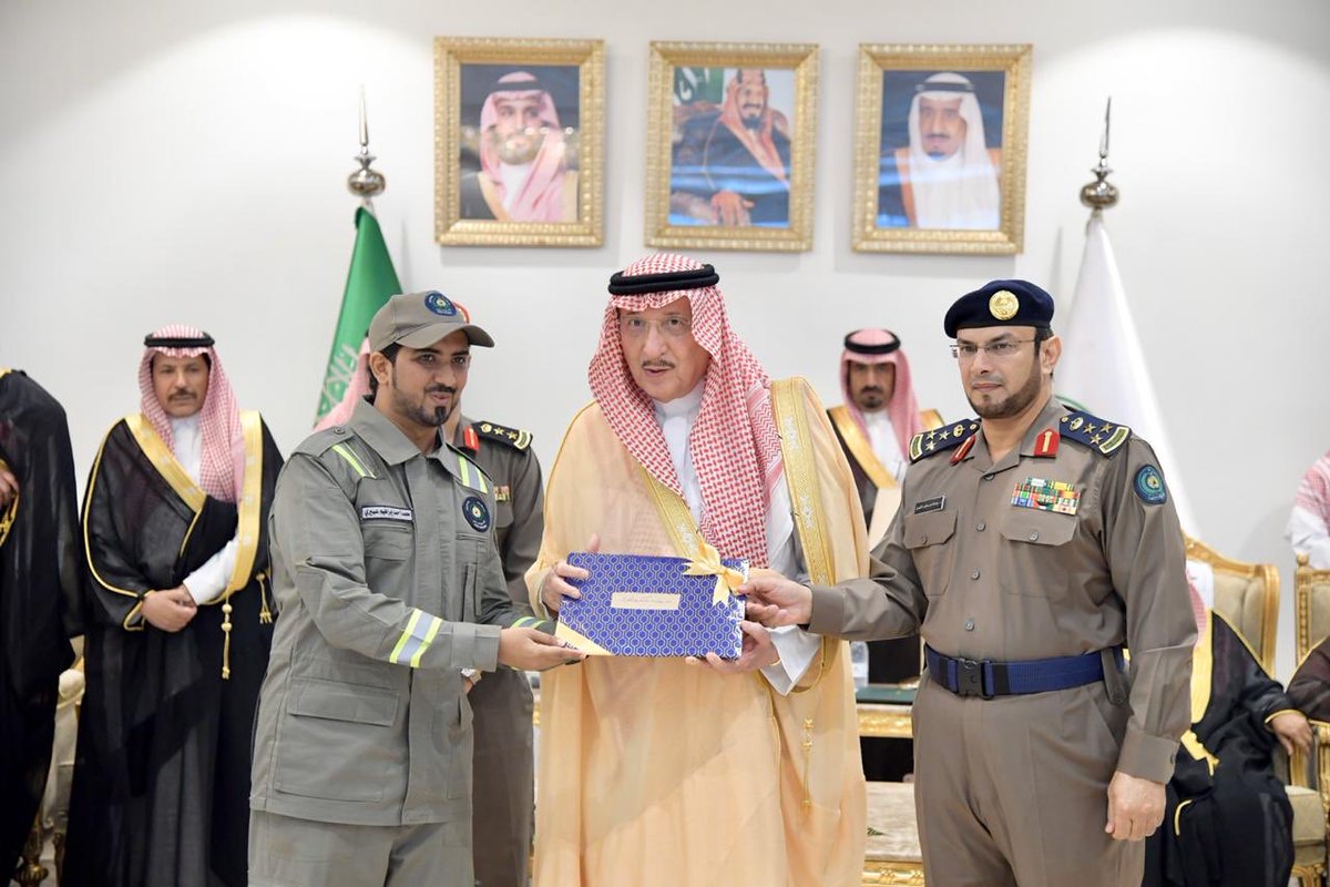 obairy03's tweet photo. سيدي صاحب السمو أمير التنمية نؤكد للمرة المليون أن جازان بقيادتكم وسمو نائبكم في ظل قيادةسيدي خادم الحرمين الشريفين وولي عهده الأمين تخطوا خطواتها في تنمية الانسان بجوار التنمية الاقتصاديةوالسياحية لتكون رافدًا مهمًا للفكر المعتدل المؤمن بقيمه وواجباته الراسخة في عمق إرثنا الوطني https://t.co/5qxj3K8WUx