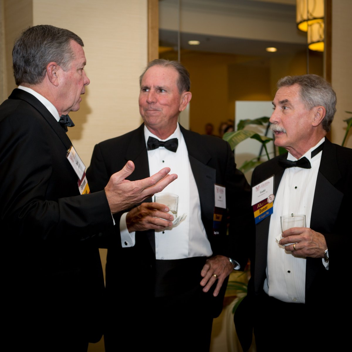 CofCalumni's tweet photo. More 📸from our annual Alumni Awards Gala and 250th Anniversary kickoff celebration. Enjoy and download more photos online: https://t.co/Lu3Gi7dMUw and https://t.co/sJ91TMD3gq ✨#CofC250 #FallAlumniWeekend https://t.co/ggTS86Tepn