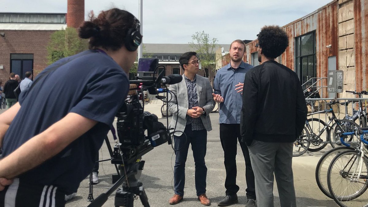 bldg_blox's tweet photo. Blockchain is becoming a powerful new infrastructure to bring value into neighborhood non-profit organizations. For #GivingTuesday + #BitcoinTuesday we're looking back at a @BRICTV episode on #crypto & social impact in #NYC 🗽
@BronxFreedom #BAILBLOC
👉 https://t.co/6W9vCIeLgK https://t.co/InNzJNKkBw