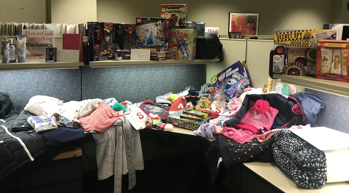 HallmarkBiz's tweet photo. We celebrated #GivingTuesday in a big way! Our hearts (and bags!) are full as we deliver holiday gifts to our Operation Breakthrough family. We also wrapped toys for the @SalvationArmyUS Prison Toy Lift Program. #HBCLife https://t.co/QNWbtT1MvS