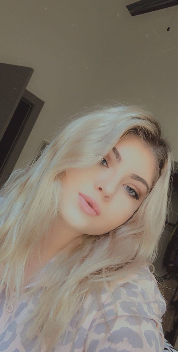 summersmart14's tweet photo. Love you something fiérce https://t.co/JeMvoGnB4S