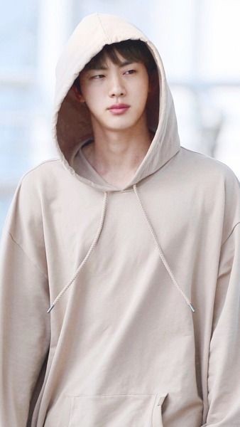 latynenko's tweet photo. HAPPY BIRTHDAY JIN 💞💞💞💞💜💜💜💜💜💜 #HappyJinDay #JINDAY #방탄소년단 #jinbirthday https://t.co/62gkchpfBB