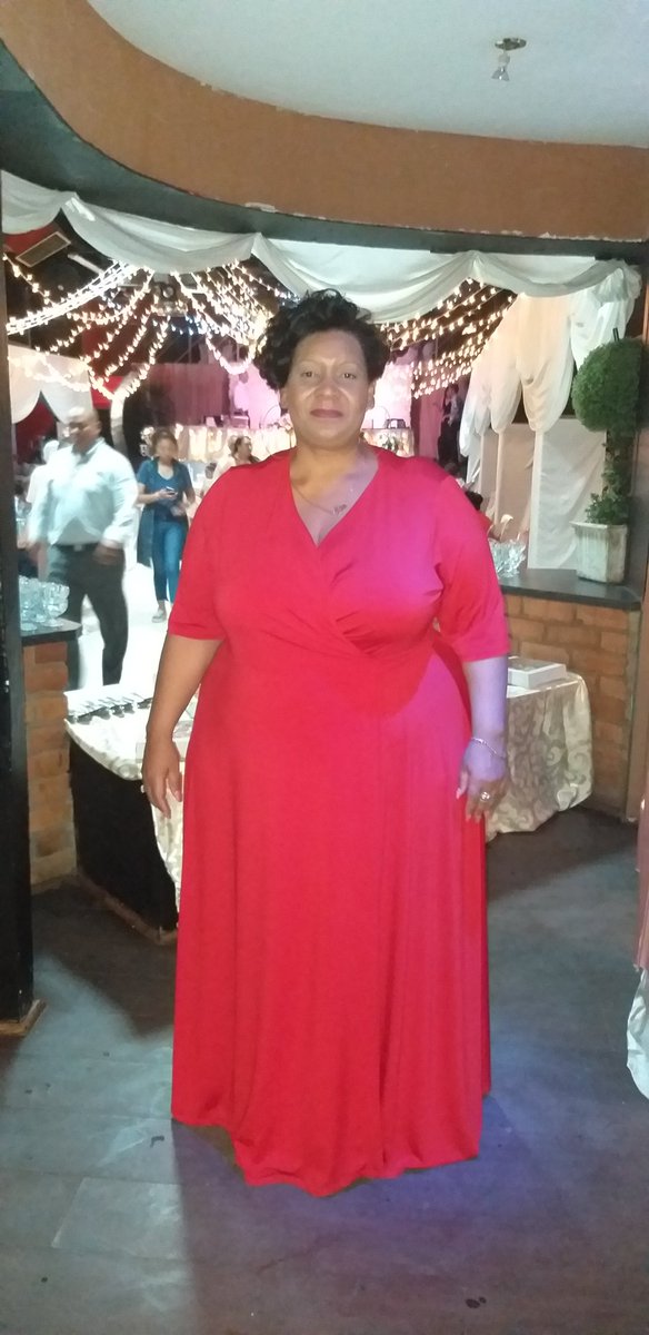 Linbuys's tweet image. Lady in red.. awesome evening!