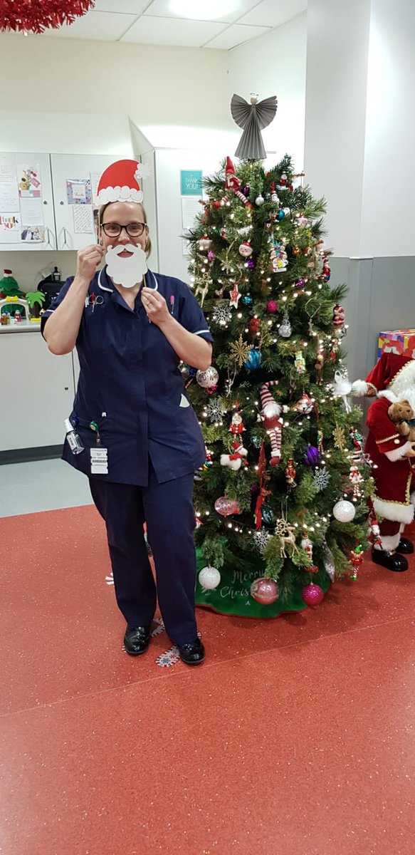 2aGnch's tweet photo. On the 1st of December @2aGnch brought to us Sister Millen with her beautifully decorated Christmas trees! #firstofthefirst #christmastreeohchristmastree https://t.co/hAs82iRykk