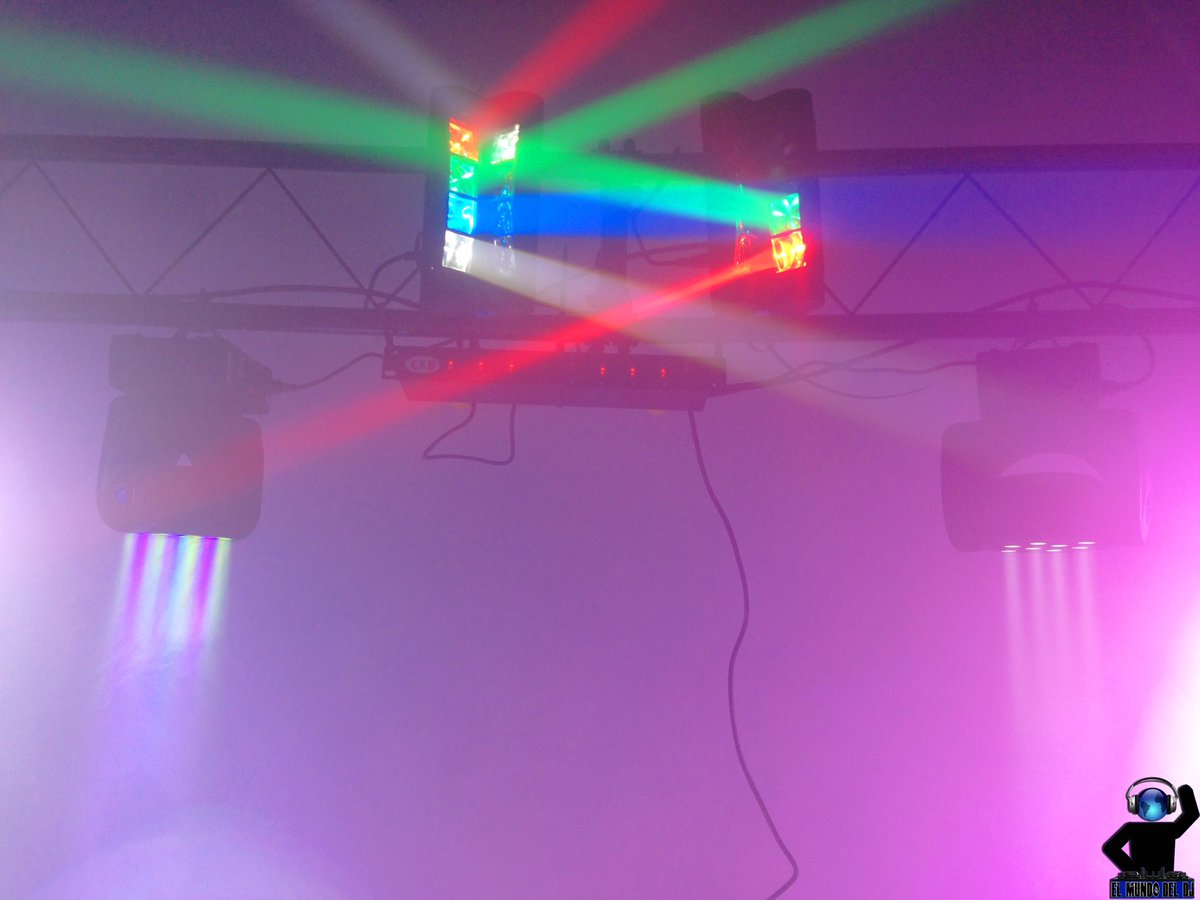 ElMundoDelDJ's tweet photo. 🌌El Mundo Del Dj Producciones🌌
🔊Sonido Profesional.
🎆Iluminación 🚦PAR LED &amp; CABEZAS MÓVILES🚦
🌫Cámara de Humo.
🎧Show Dj. 
🎤Animación.
#ContamosConLoMejorParaTuFiesta  #Bodas #Cumpleaños #DiscoMovil
📲 3207268152 📳 https://t.co/UDfzBuI6x8