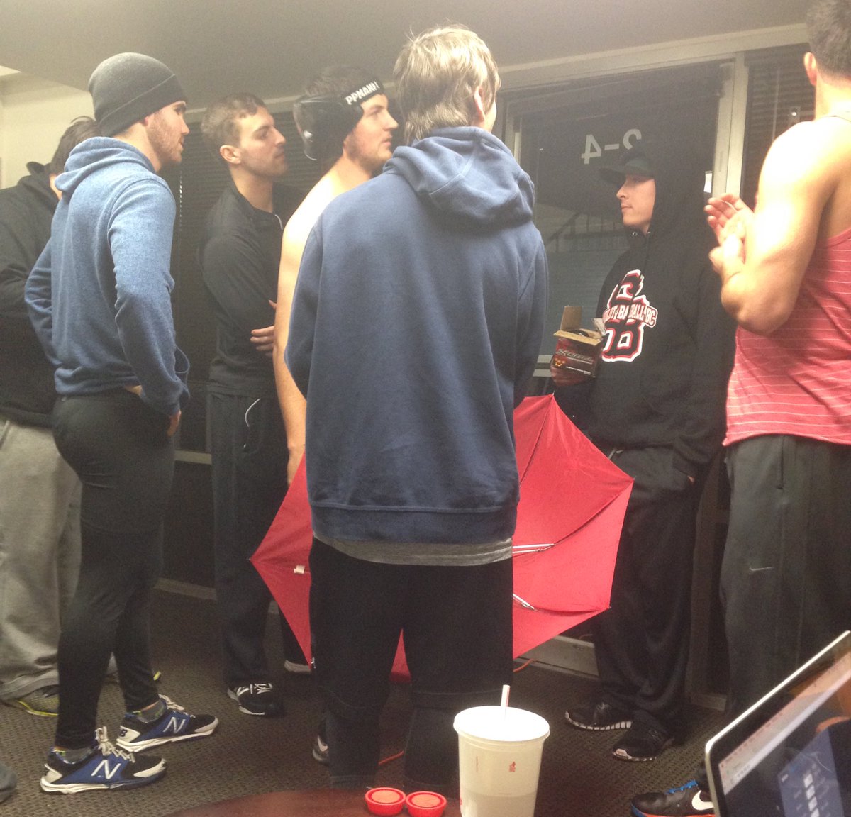 Eric Sim tweet media