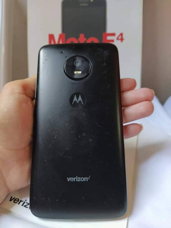 MaritzaJL's tweet photo. Vendo Moto E4 con todos sus accesorios originales, lector de huella. Liberado https://t.co/mJ0DQCzThn