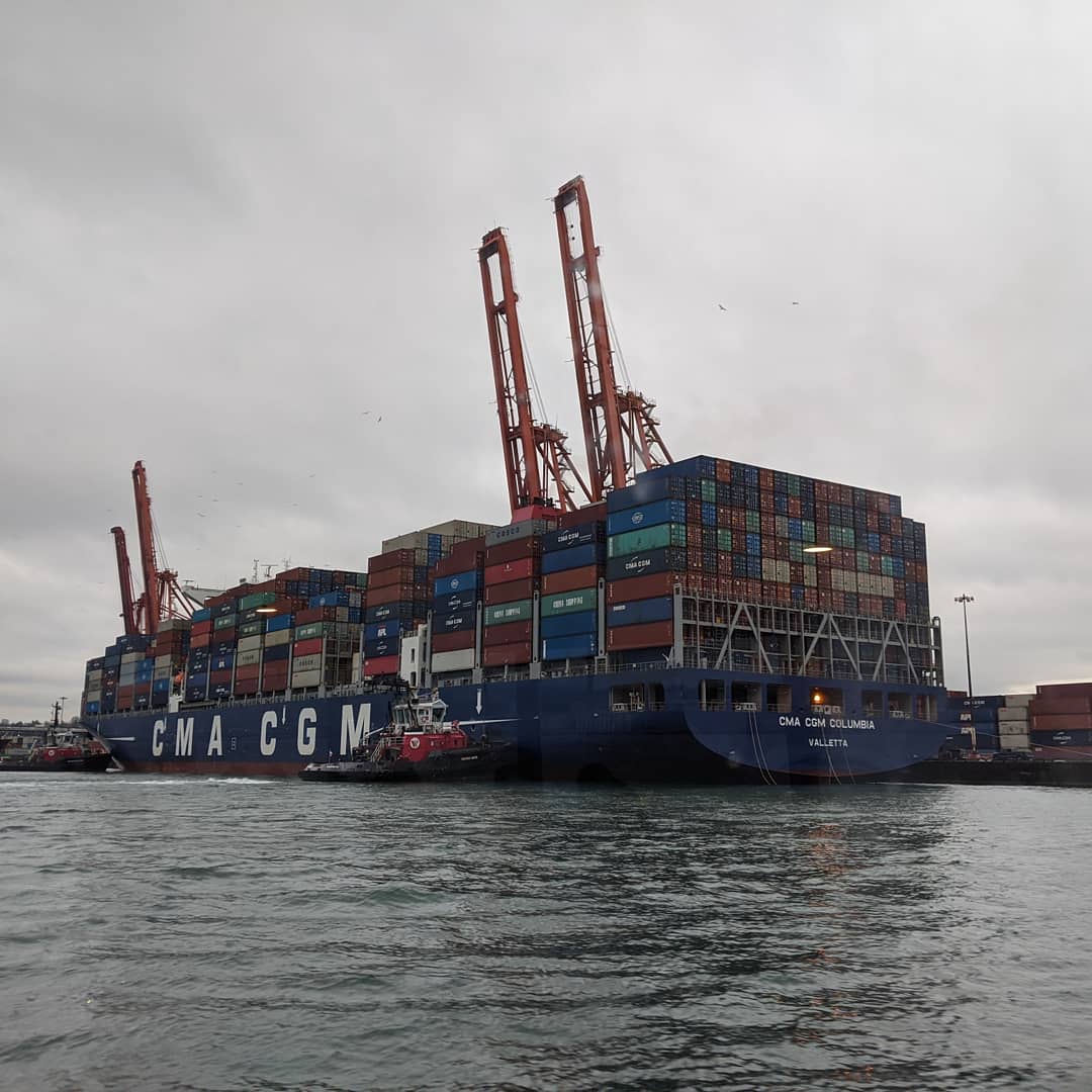 andreajbilodeau's tweet photo. #QFC19 @DecisiveFarming day one, the port tour did not disappoint! #vancouver #portofvancouver https://t.co/FpOObnbXMA